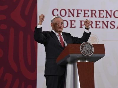 Estos fueron los principales temas de la conferencia mañanera de AMLO del 25 de noviembre (Video)