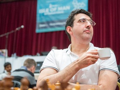 Ajedrez: Todos son sospechosos de hacer trampa en ajedrez en línea, de acuerdo a Kramnik