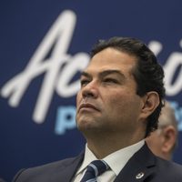 PAN postulará a Enrique Vargas en el Edomex; PRI, sin definir candidato ni alianza
