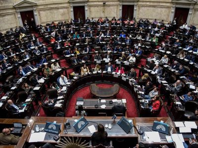 El Gobierno convoca a sesiones extraordinarias en febrero y puso la reforma laboral en la agenda