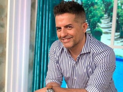 Fiel a su estilo: Ángel de Brito mostró cómo remodeló su espaciosa cocina