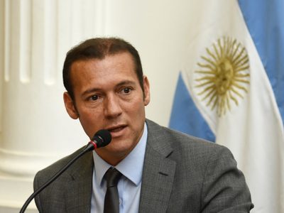 Omar Gutiérrez firmará siete convenios con una inversión de 170 millones de pesos