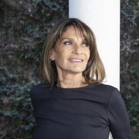 A sus 71 años, Teresa Calandra cautiva con la malla más bonita y cómoda para el verano