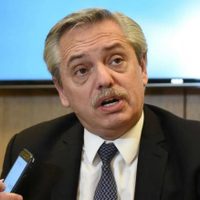 Fernández admitió que funcionarios macristas aún trabajan en el Estado: "juegan en contra", acusó