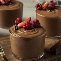 Con solo 2 ingredientes: la receta más rica y fácil de mousse de chocolate casera
