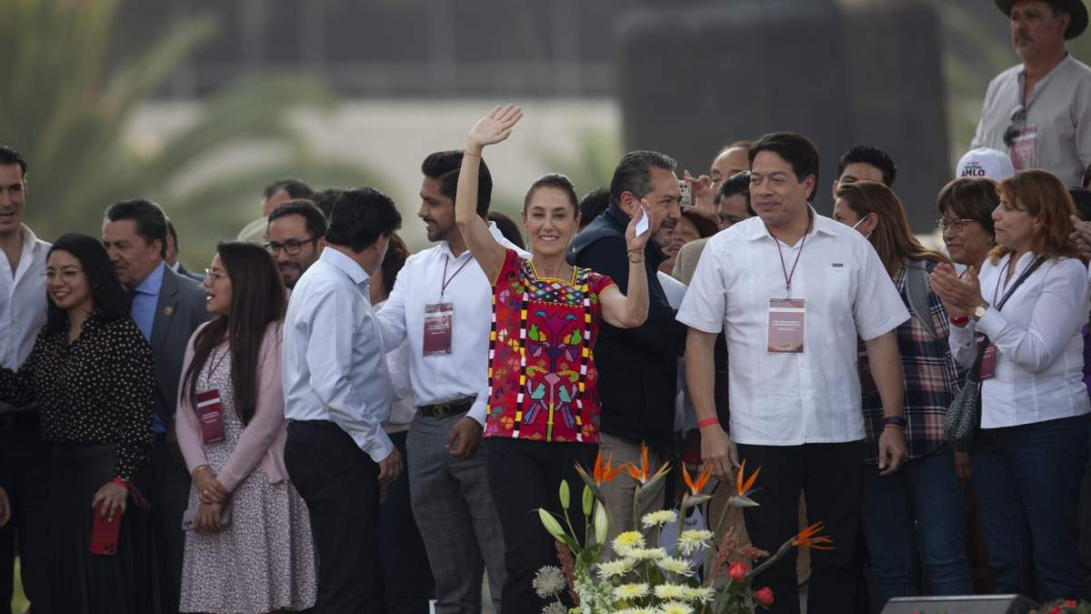 Acto de Sheinbaum en el  Monumento a la Revolución