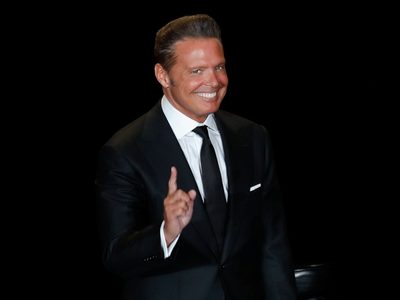 Luis Ventura aseguró tener imágenes que prueban que la madre de Luis Miguel está en la Argentina