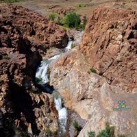 Los Saltillos: la cascada secreta del norte neuquino que sorprende a pasos de una antigua mina de oro