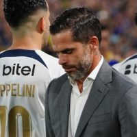 Dolor de cabeza para Gago: los seis jugadores de Boca que no viajarán a Santiago del Estero