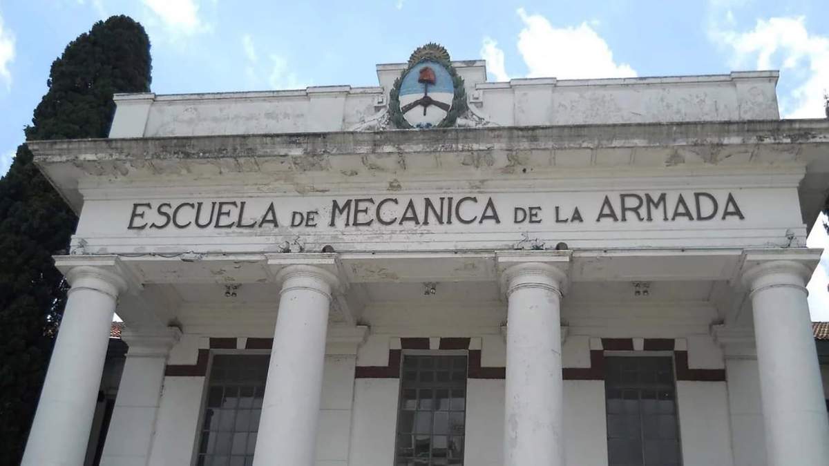 Edificio de la ESMA. Fuente: (Twitter).