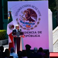 AMLO llama a dar continuidad a estrategia energética y reitera que terminó la corrupción en Pemex