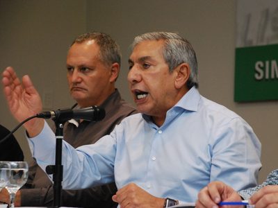 Daer reclamó una extensión en el decreto que establece limitaciones a los despidos