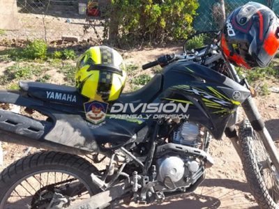 Recuperaron en el bajo neuquino una moto robada en Cipolletti