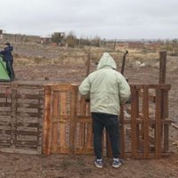 Centenario: Familias dejaron los terrenos y esperan reunirse con autoridades municipales