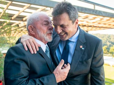 Sergio Massa viaja este domingo a Brasil para avanzar en el pago de importaciones con el swap chino