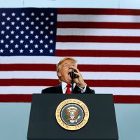 'Consideraría” acuerdos bilaterales en vez del TLCAN: Trump