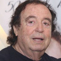 Como si el tiempo se hubiera detenido: a sus 84 años, así está hoy Dyango, ídolo de los 60