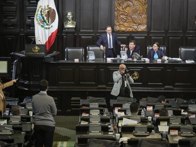Lilly Téllez y Fernández Noroña tienen otro encontronazo por Adán Augusto y “La Barredora”