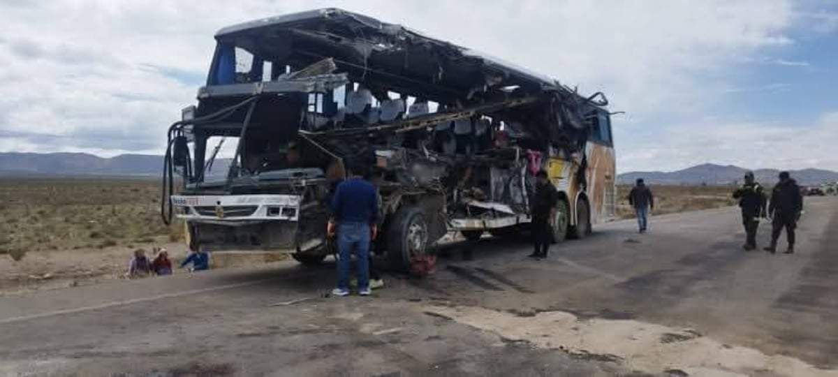 Uno de los autobuses accidentados