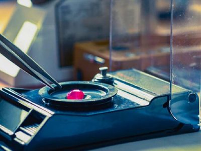 Quieren crear un laboratorio gemológico público con sede en Zapala