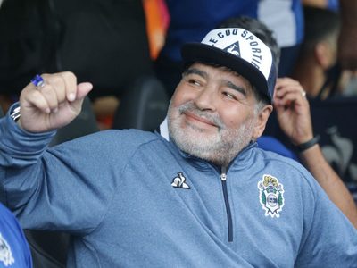 ¡Lo ocultó todo este tiempo! Diego Maradona y un misterioso encuentro. ¡Inesperado!