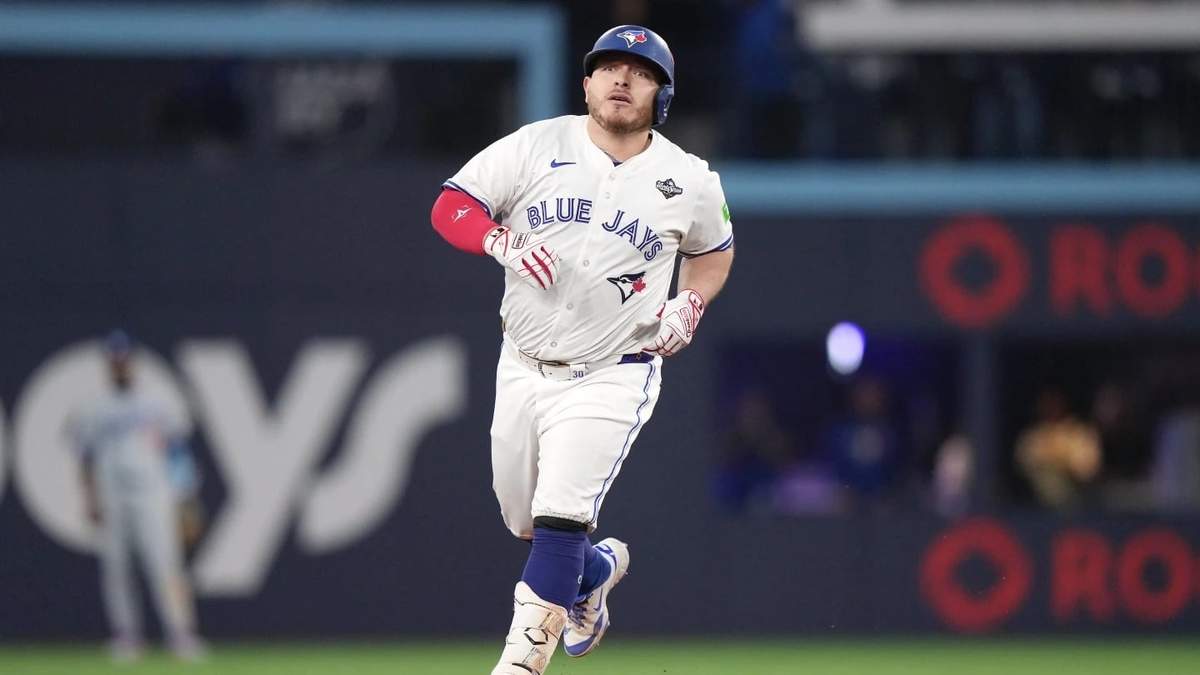 Con HR y 3 producidas de  Kirk, Toronto apaleó 11-4 a los Dodgers