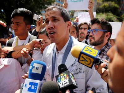 Guaidó extenderá a Europa solicitud para congelar activos de la petrolera PDVSA