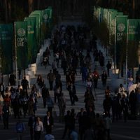 Las firmas de combustibles fósiles llevan cientos de empleados a la cumbre climática de la ONU