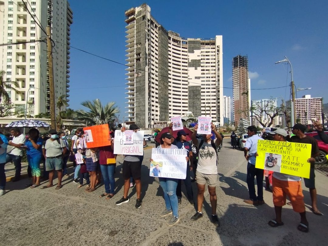 protesta-tripulantes-yates-2