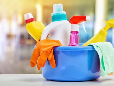 No gastes en lavandina ni limpiapisos: mirá lo que tenés que comprar para desinfectar de verdad tu hogar