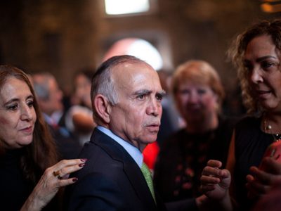 Alfonso Romo se reúne con AMLO en Palacio Nacional