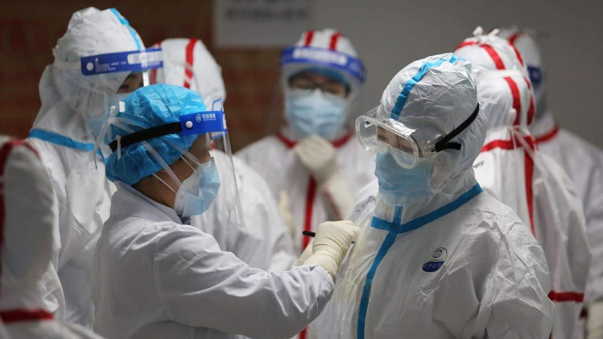 Los médicos permanence aún internados en Wuhan. Fuente: (Twitter)