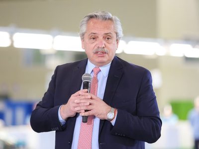 Candado al dólar: la polémica pregunta de Alberto Fernández que le hizo ruido a los argentinos
