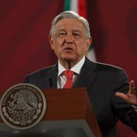 AMLO llama a sus seguidores a no hacer caravanas en auto a favor de la 4T