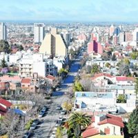 El gobierno y los sindicatos ya están reunidos en Neuquén para discutir los posibles cambios en las
