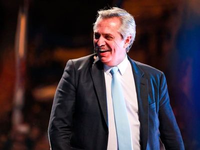 El presidente lanzó un plan nacional para refaccionar escuelas