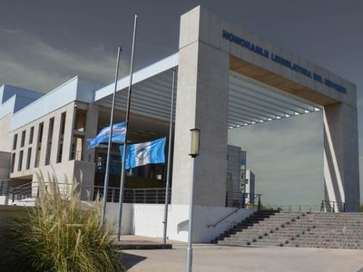 Presentaron el presupuesto 2023 de la Legislatura provincial