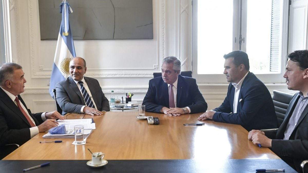 Alberto Fernández presente en la reunión. Fuente: (Twitter)