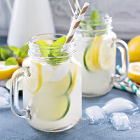 Temporada de limones: prepará esta limonada dulce y deliciosa para tener durante meses en el freezer
