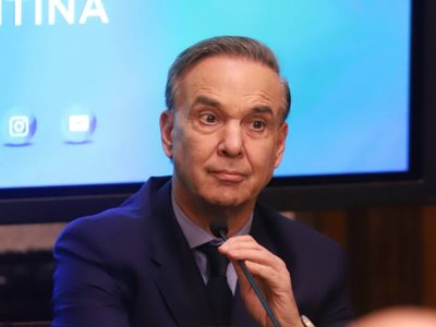 Para Pichetto, "cargarle la deuda a Macri es una falacia" del Kirchnerismo