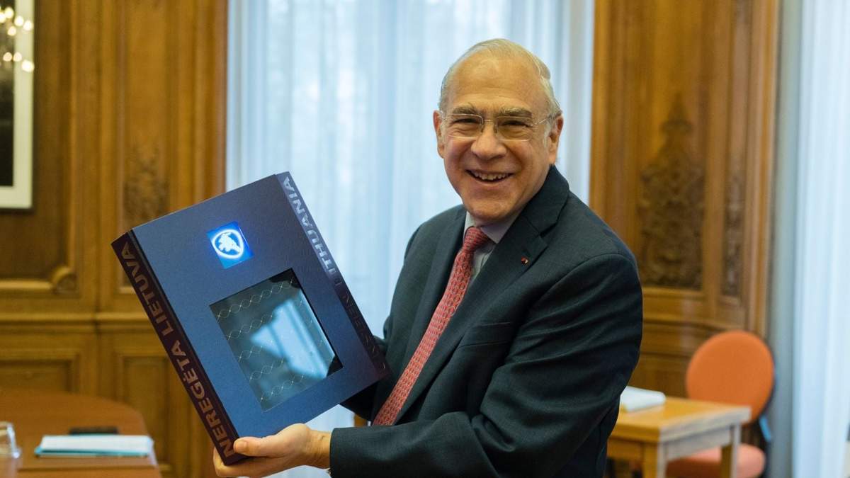 El secretario general de la OCDE, José Ángel Gurría