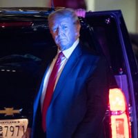 El FBI habría buscado documentos secretos de armas nucleares en la casa de Donald Trump