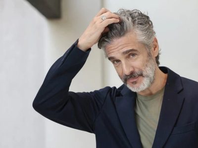 Leonardo Sbaraglia mostró el paso a paso de la impactante transformación para interpretar a Carlos Menem