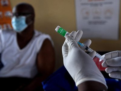 Este país prometió a África mil millones de dosis de vacunas contra el coronavirus