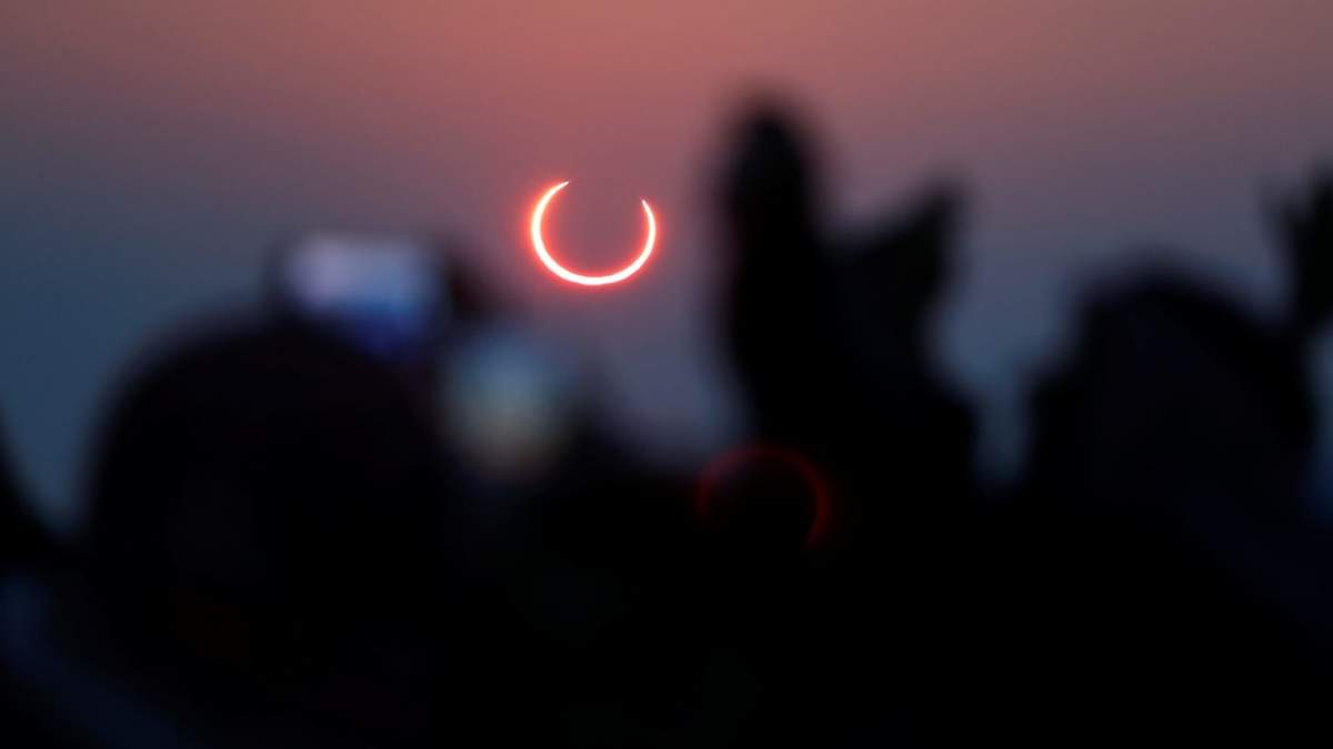 Eclipse de sol. Fuente: (Twitter)