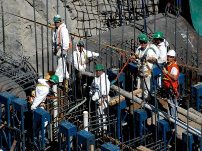 Por decisión del Gobierno, las empresas no podrán despedir ni suspender trabajadores