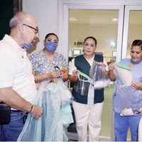 Sindicato del IMSS compra sus propios insumos y reclama protección