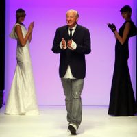 Paul Costelloe, diseñador de moda de la princesa Diana, muere a los 80 años
