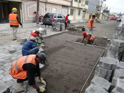 La municipalidad de Neuquén evalúa la utilización de adoquines urbanos en algunas calles de la ciudad
