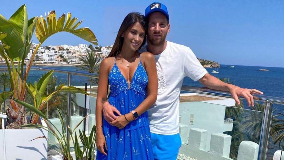 Antonella Roccuzzo y Lionel Messi. Fuente: (Instagram)